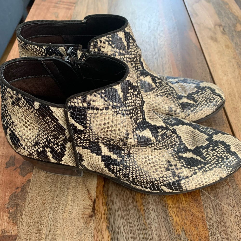 Sam Edelman Petty Ankle Bootie Snake Python 8.5 - image 1